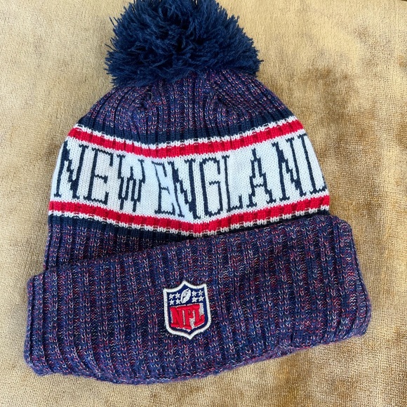 NE Patriots NFL Official Historic Sport Knit Hat - Picture 4 of 4